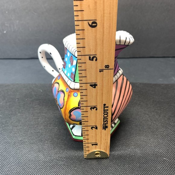 Studio Designworks 5" Modern Whimsical Creamer - Picture 7 of 7